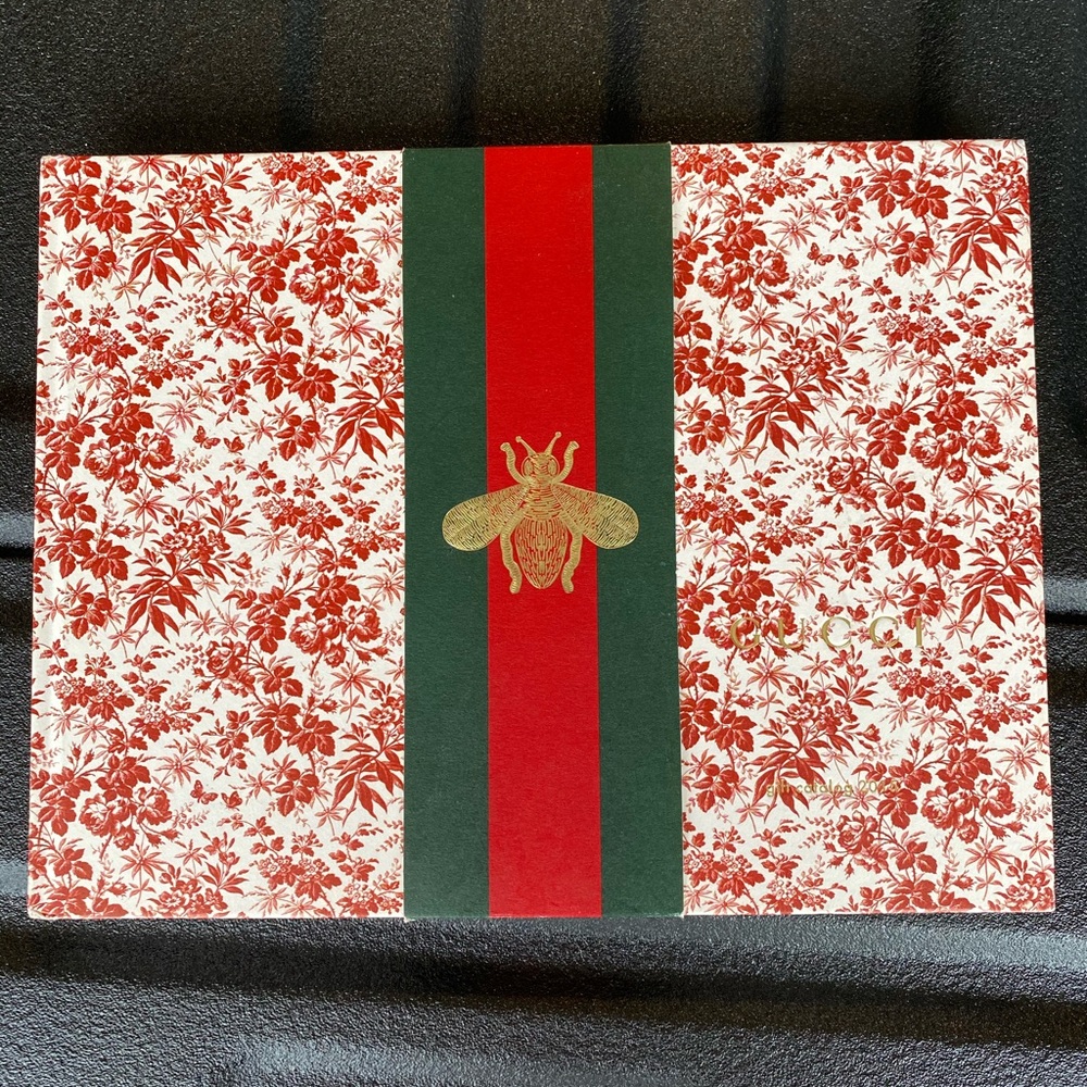 ❌Gucci gift catalog 2015❌ Sold❌